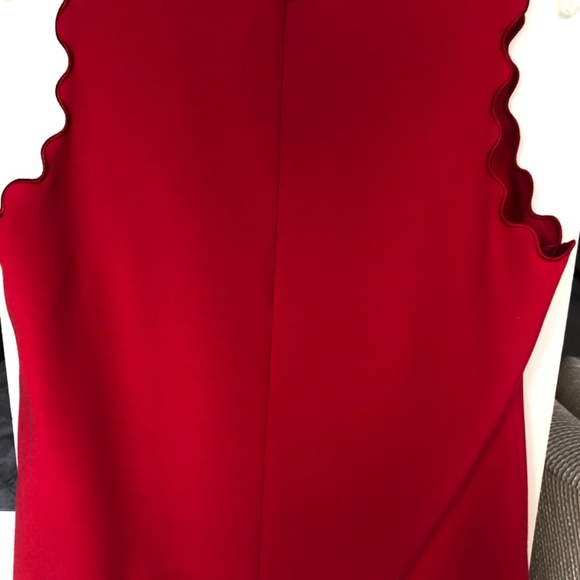 J Crew Red Scalloped Sleeveless Top Size 12 Petite - Picture 3 of 7